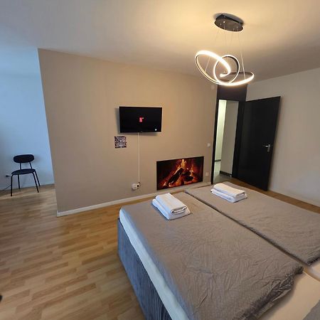 Hotel Im Natur Mit Eigene Kueche Bad Balkon Parkplatz Netflix Norimberk Exteriér fotografie